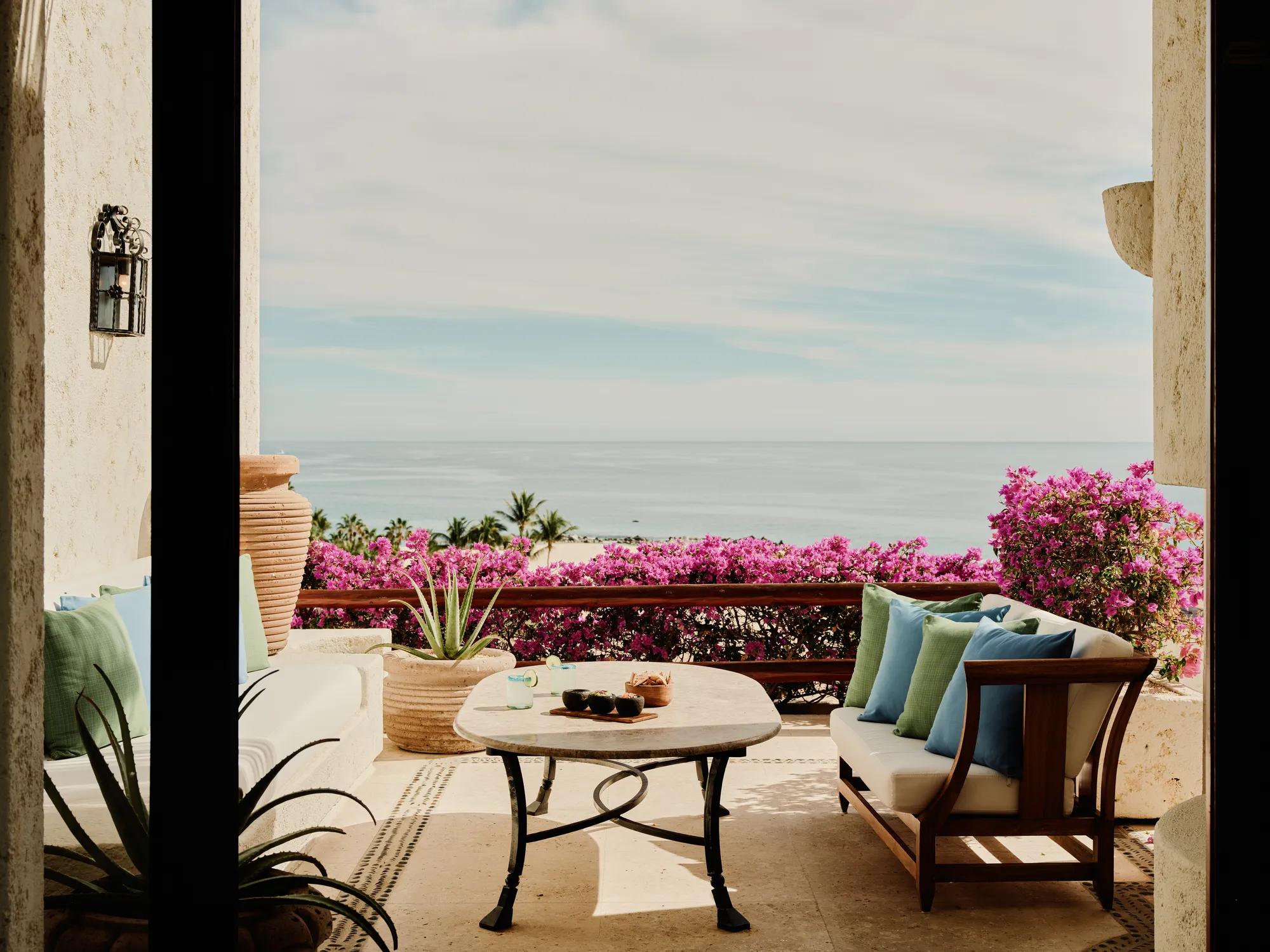 Facilities Room Suite Ty Warner Penthouse Master Bedroom 2