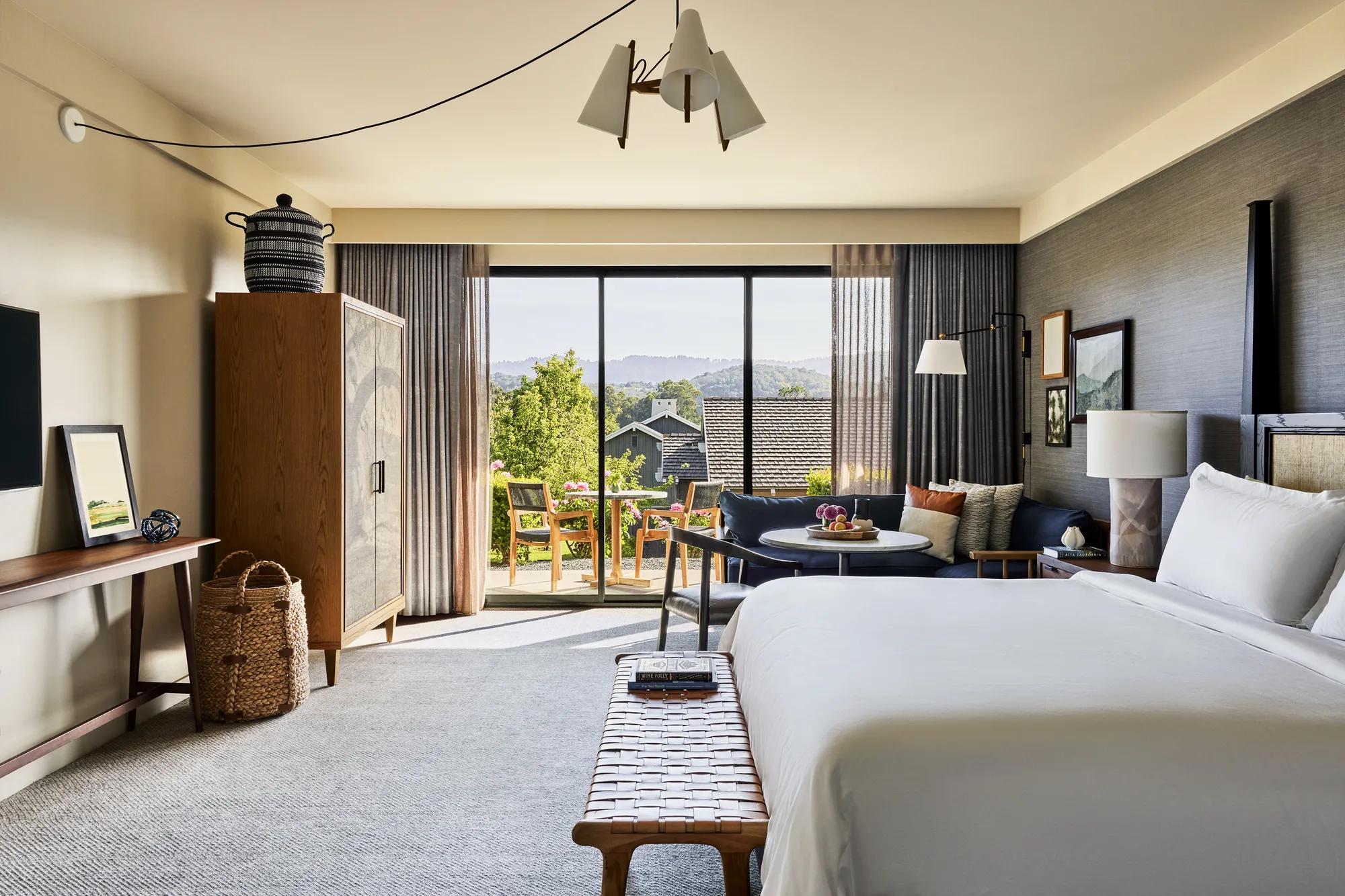 Rooms Accommodations Deluxe King