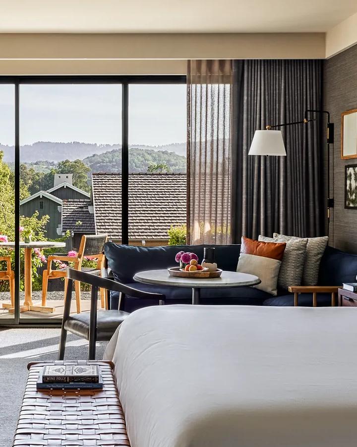 Rooms Accommodations Deluxe King