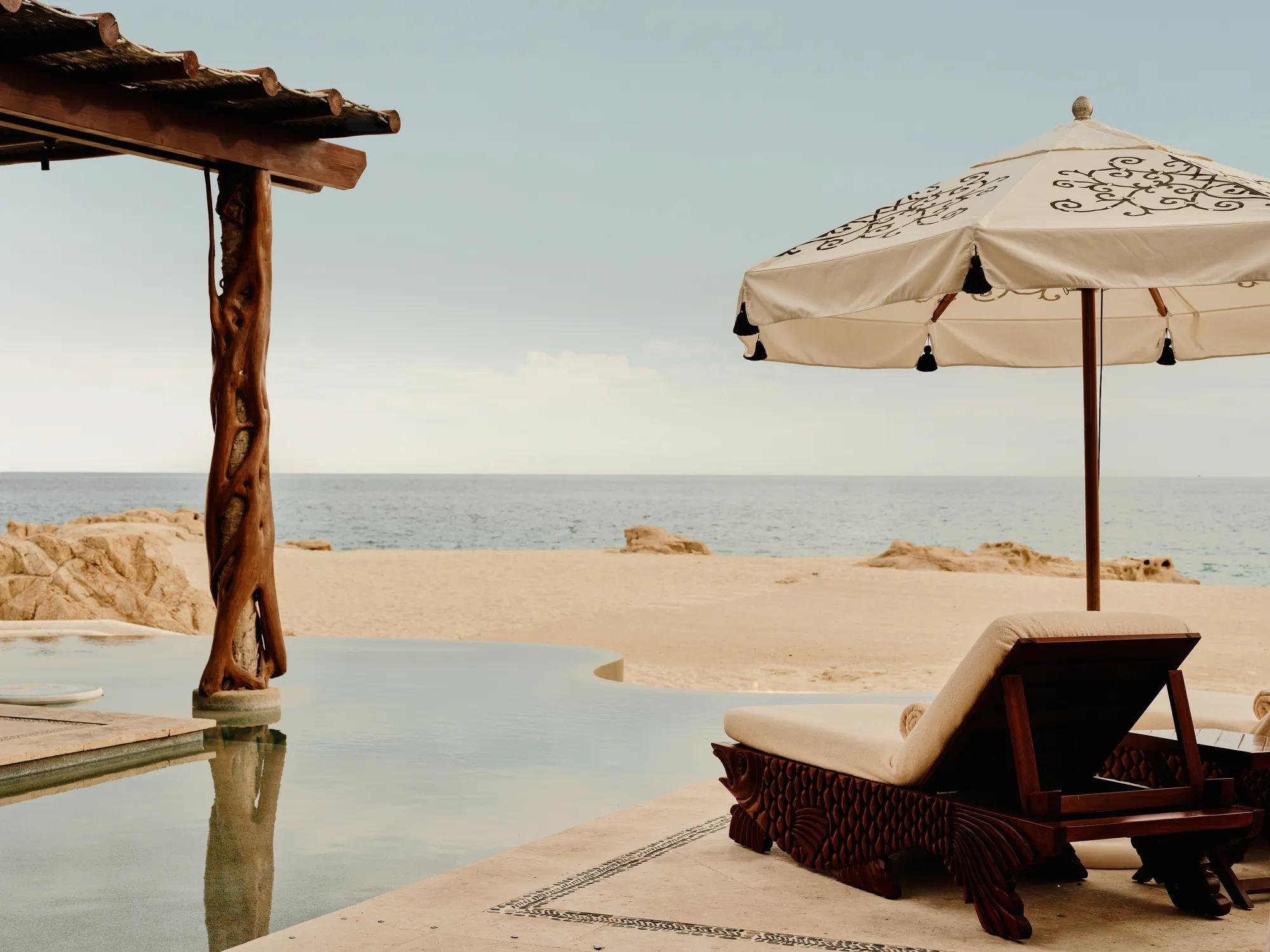 Facilities Room Signature Villa Beachfront MasteEn Suite 3