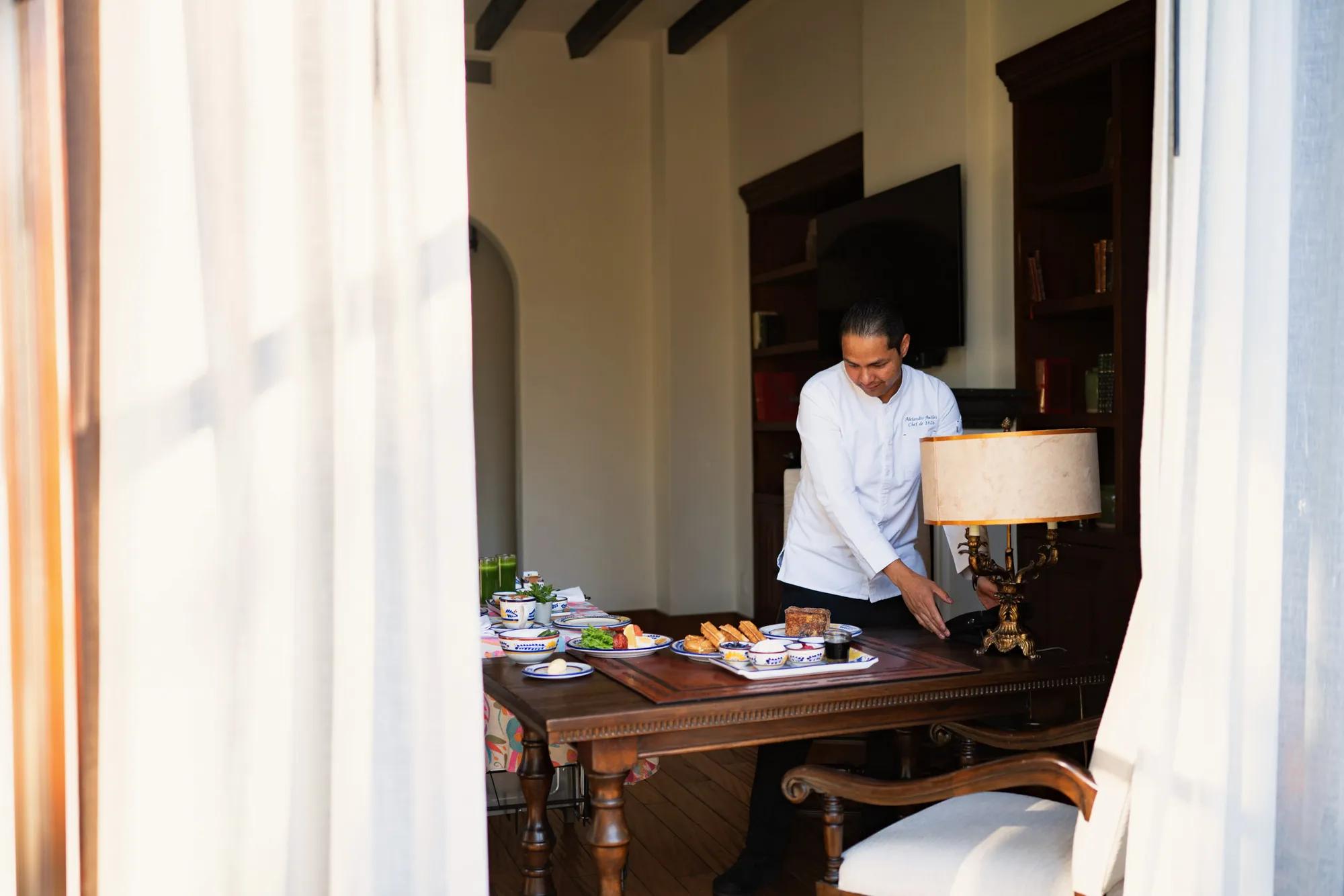 In Room Dining Breakfast