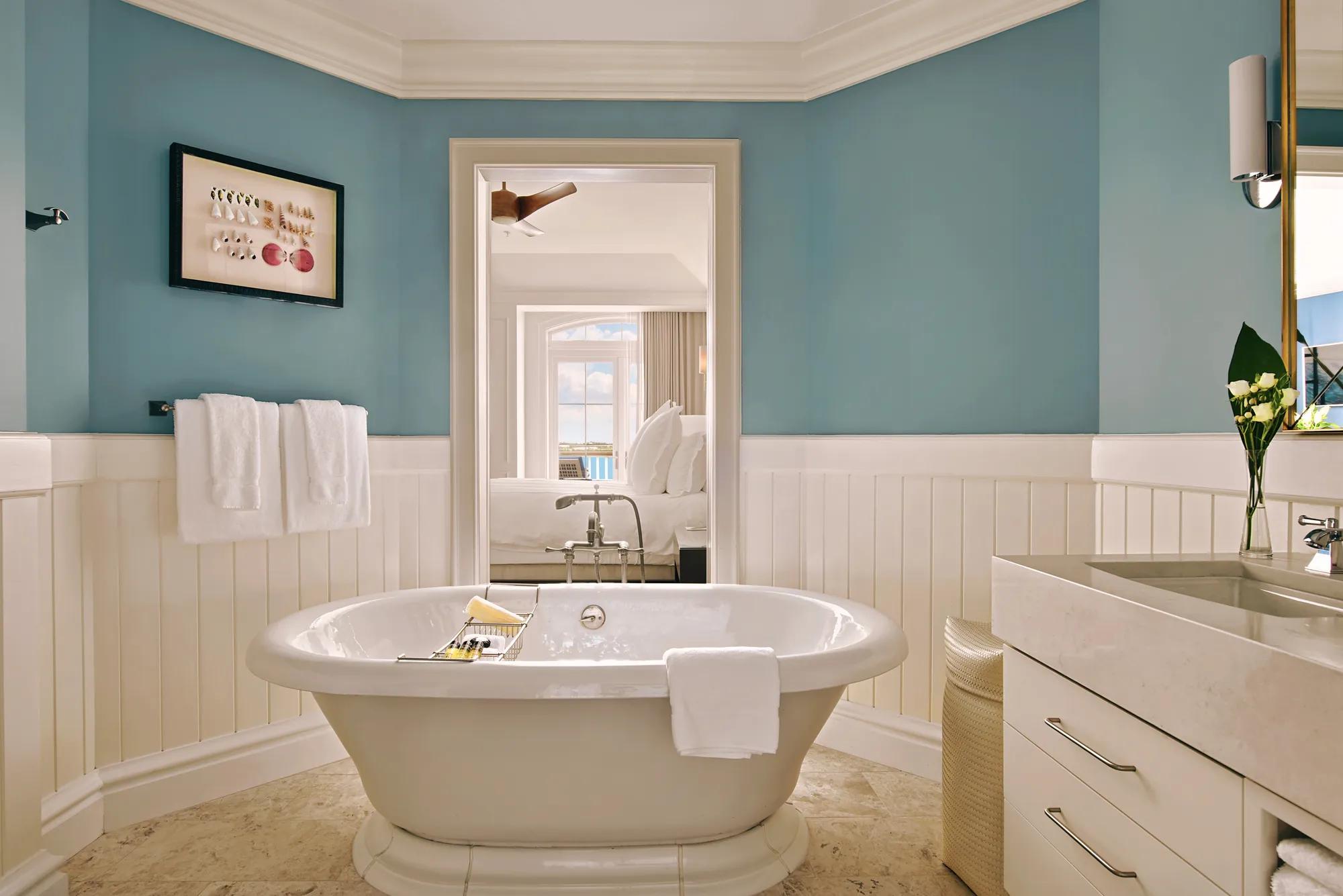 Ocean View Suite bathroom