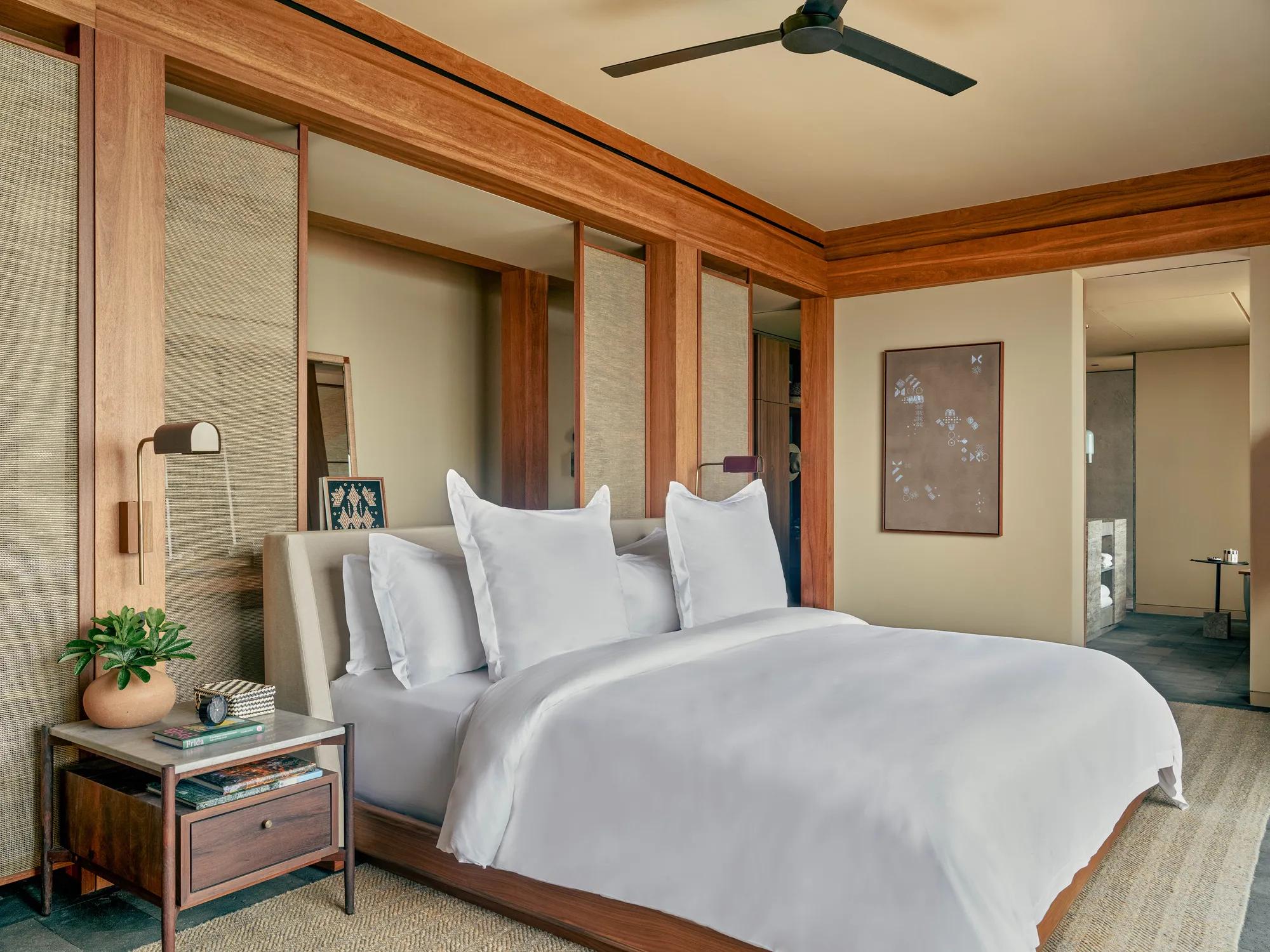 Facilities Suite Ocean View Mountain Studio Bedroom