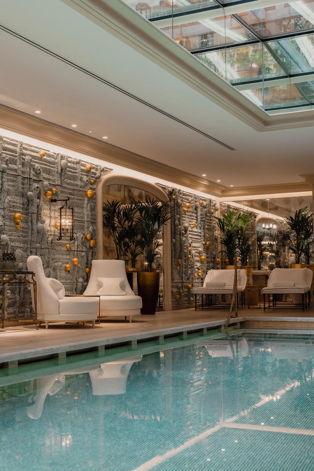 Sense, A Rosewood Spa pool