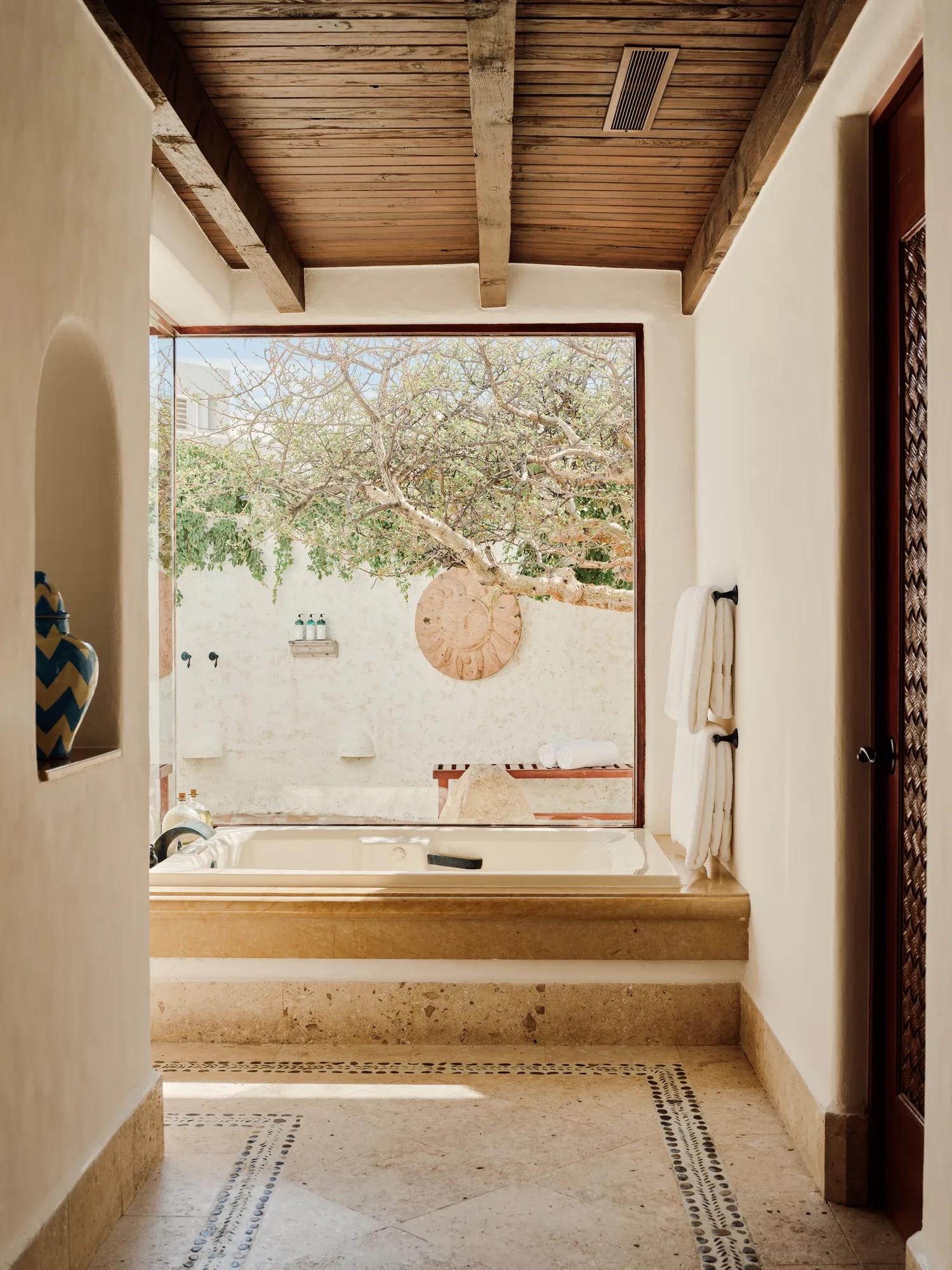 Hotel Villa Oceanfront Night