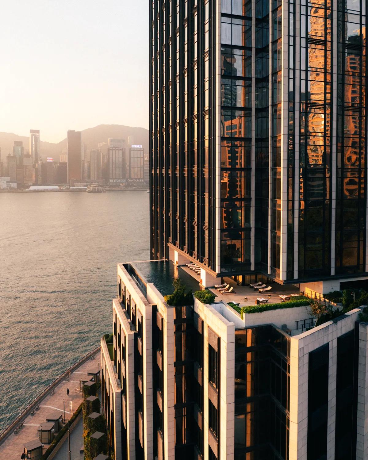 ROSEWOOD HONG KONG
