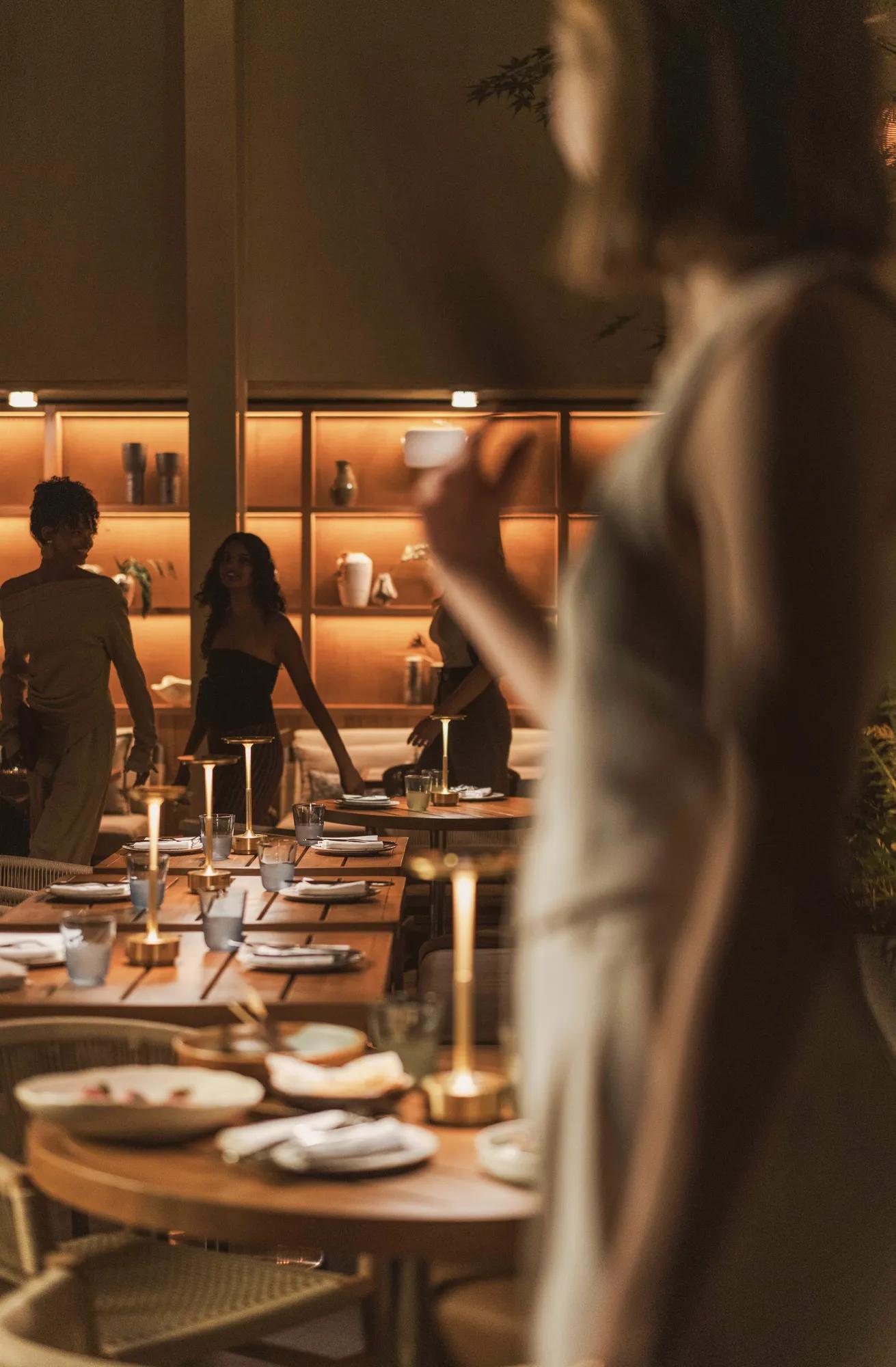 Group of people arriving to Reflections The Garden Terrace