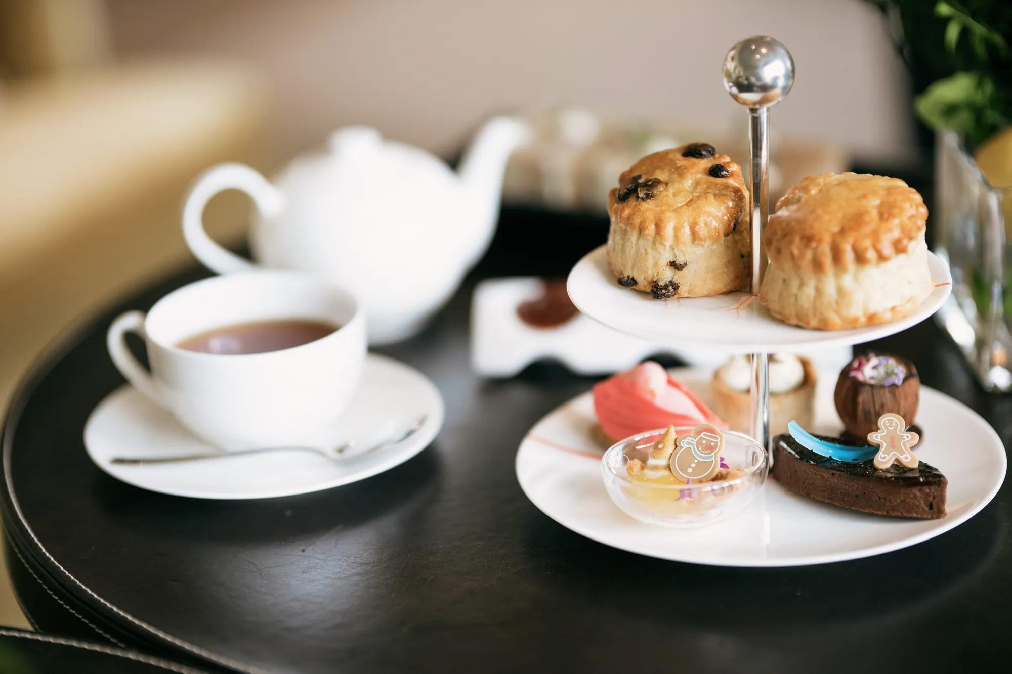 Occasions Festive S M Xmas Library 021