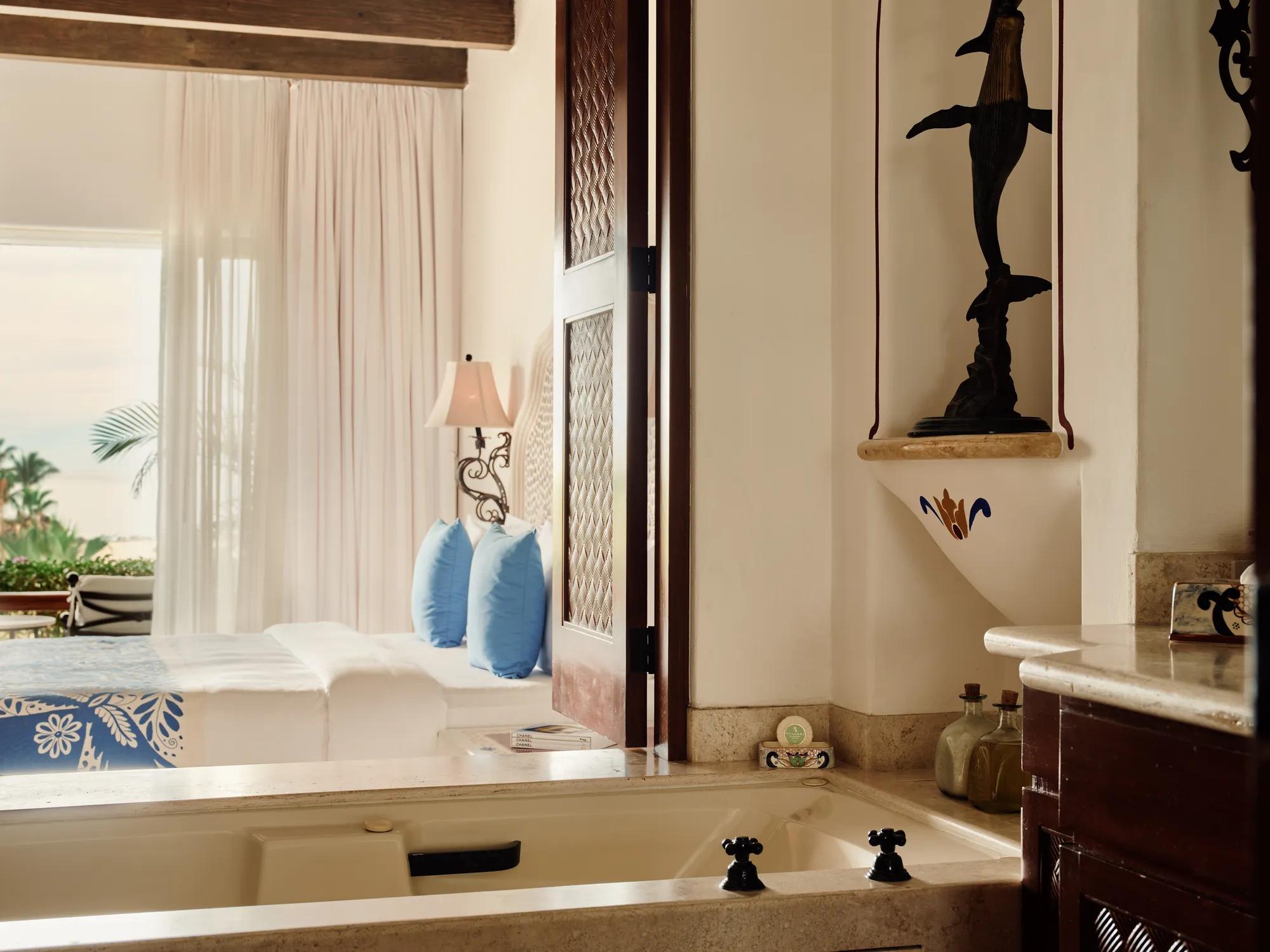 SignatureResidence MasterBathroom