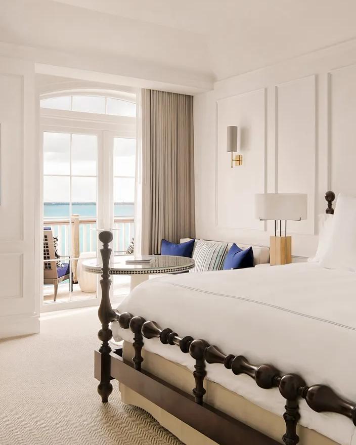 Facilities Room Superior King Bedroom 1