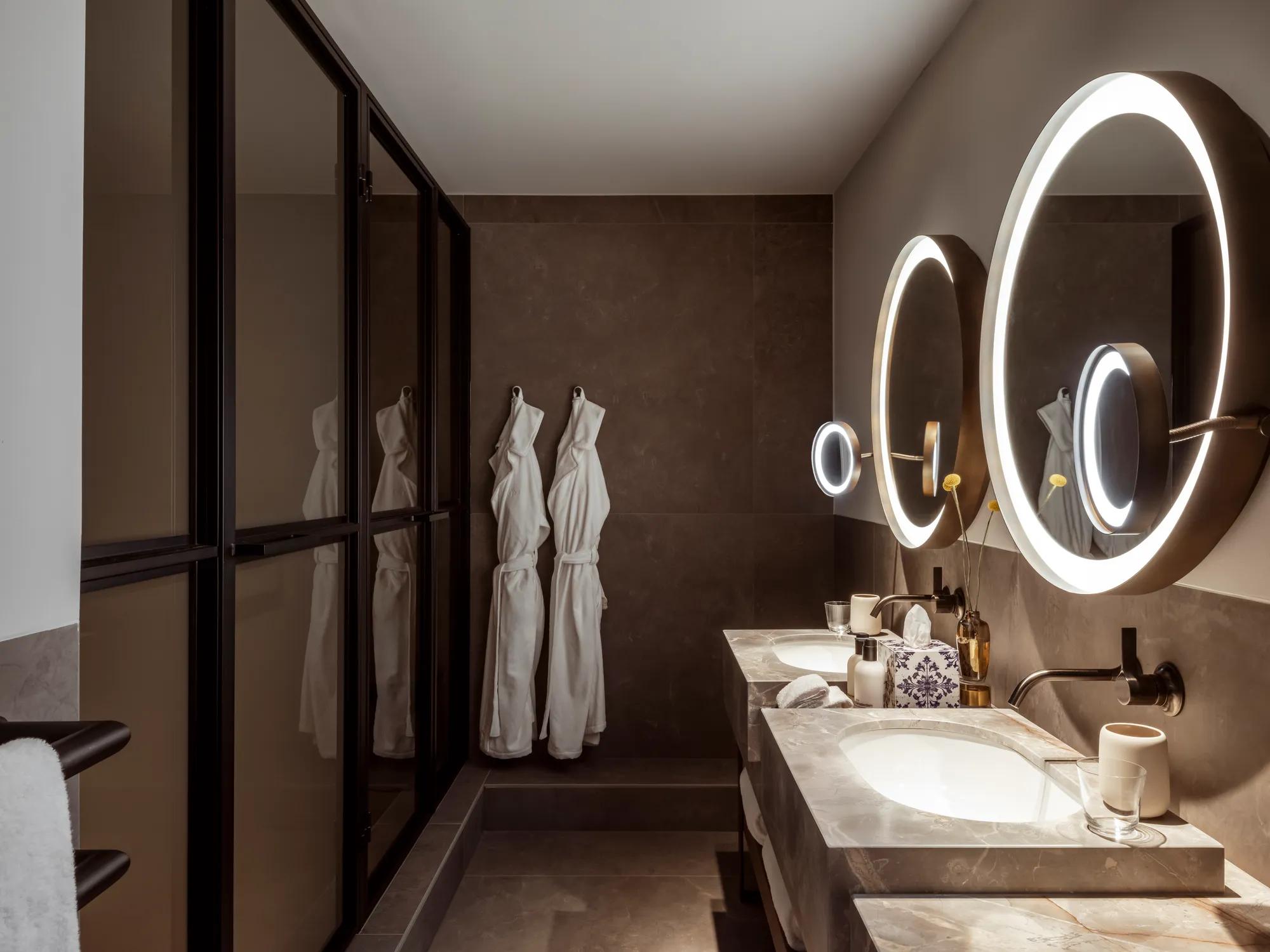 Canal View Duplex Suite