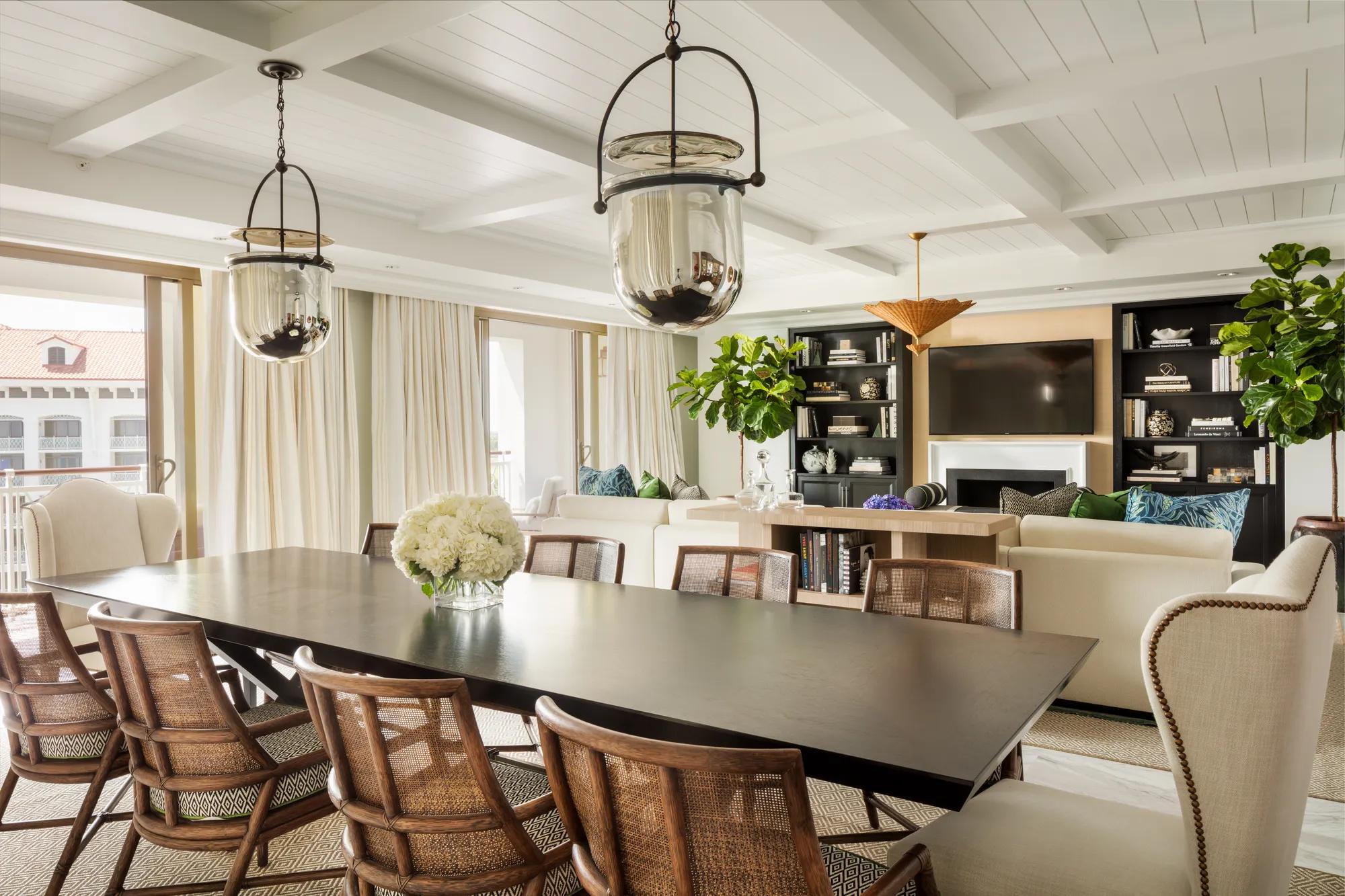 RoomsAccommodations S M Penthouse 2