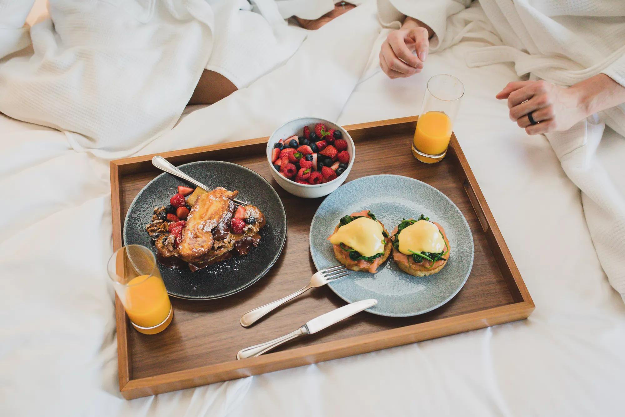 Food Beverage In Room Dining