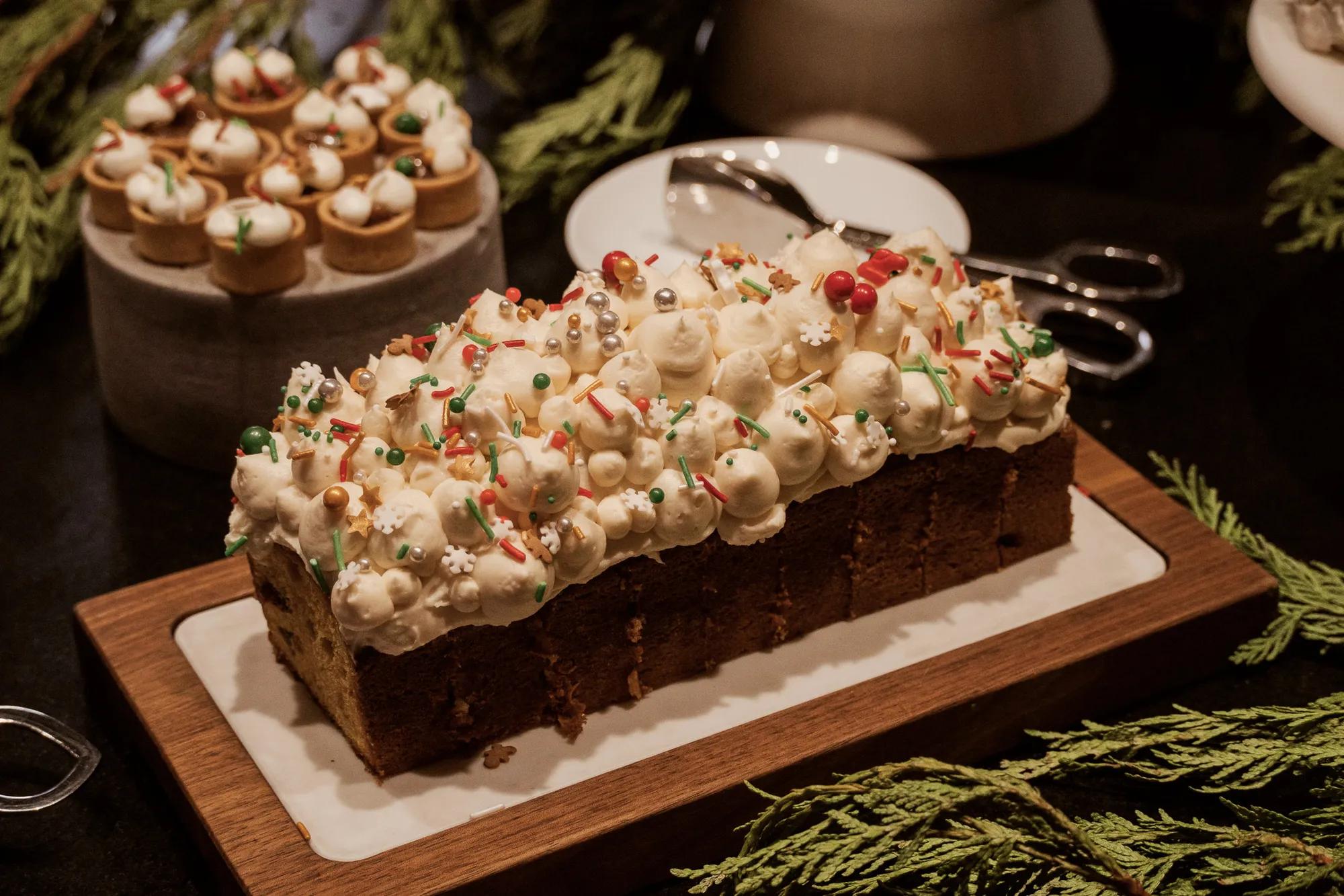 Facilities Food and beverage CUT Santa Brunch