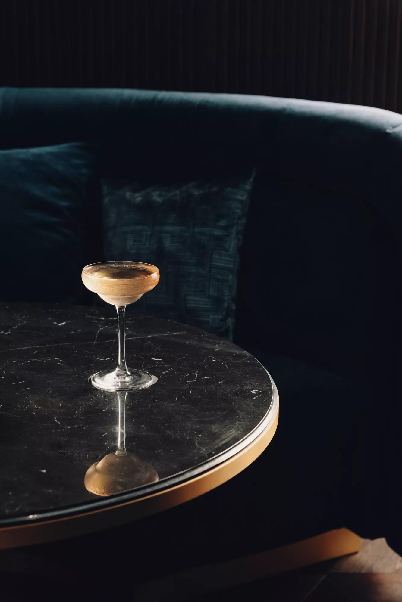 Bar Montez Seating Area Bar Counter