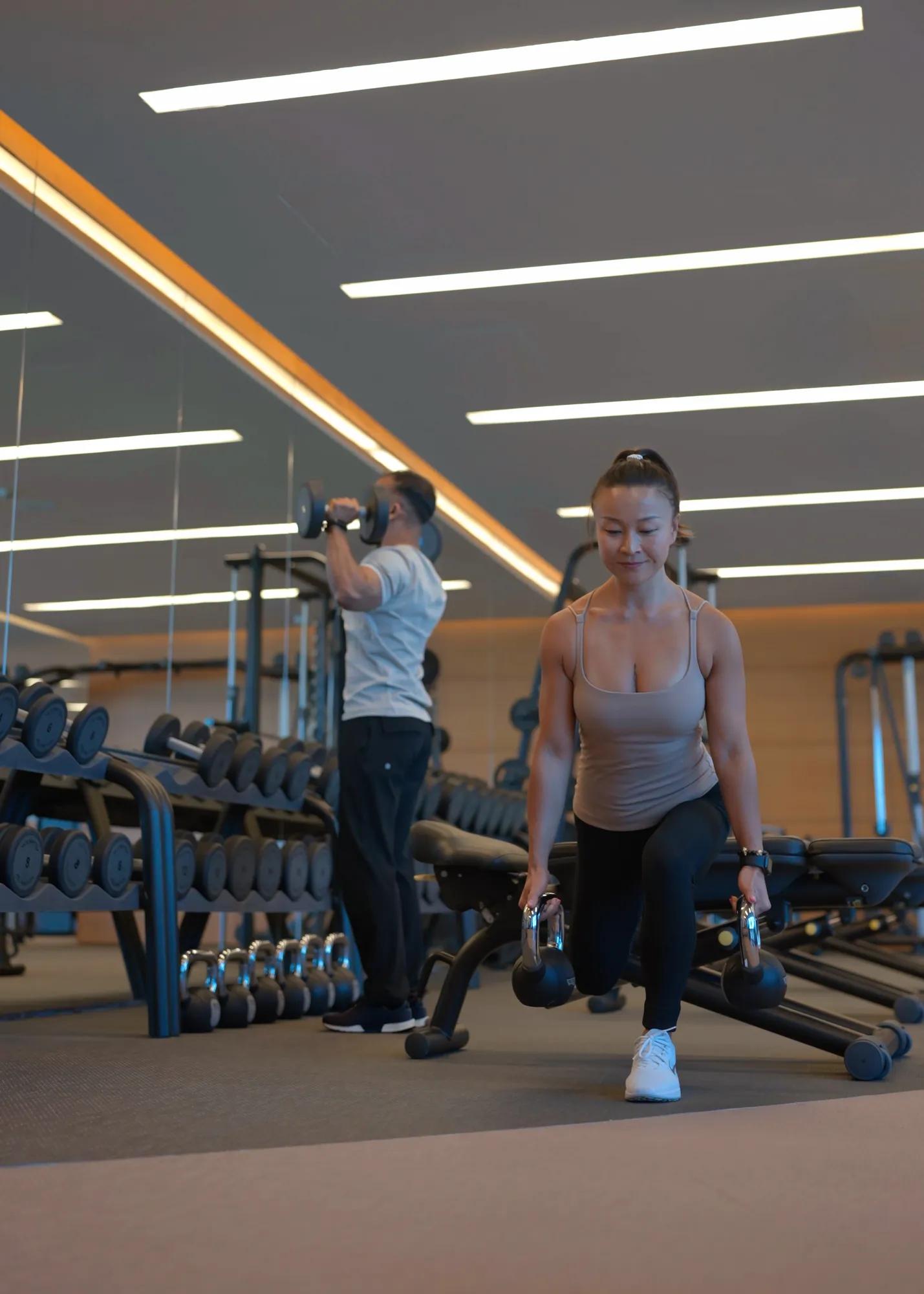 FITNESS CENTER GYM INSTRUCTOR