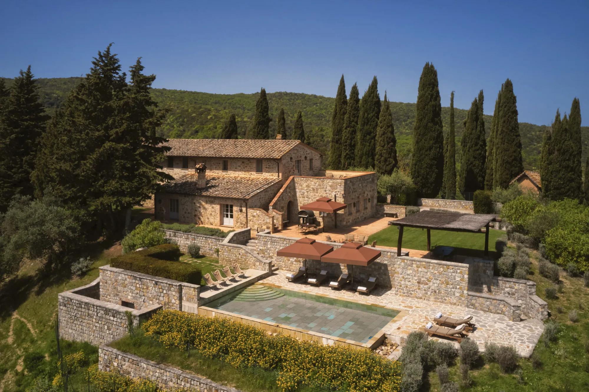 Villa Offer | Luxury Tuscan Villas in Montalcino | Rosewood