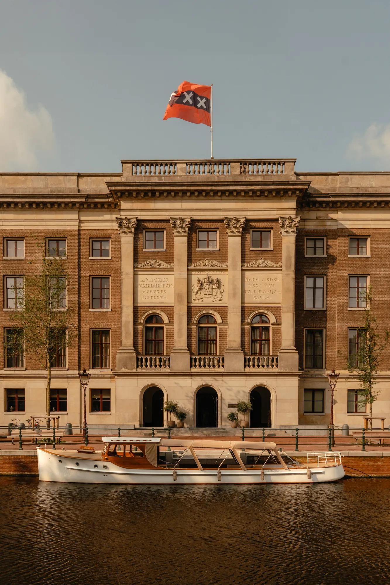 Property City Boat Liberty 3