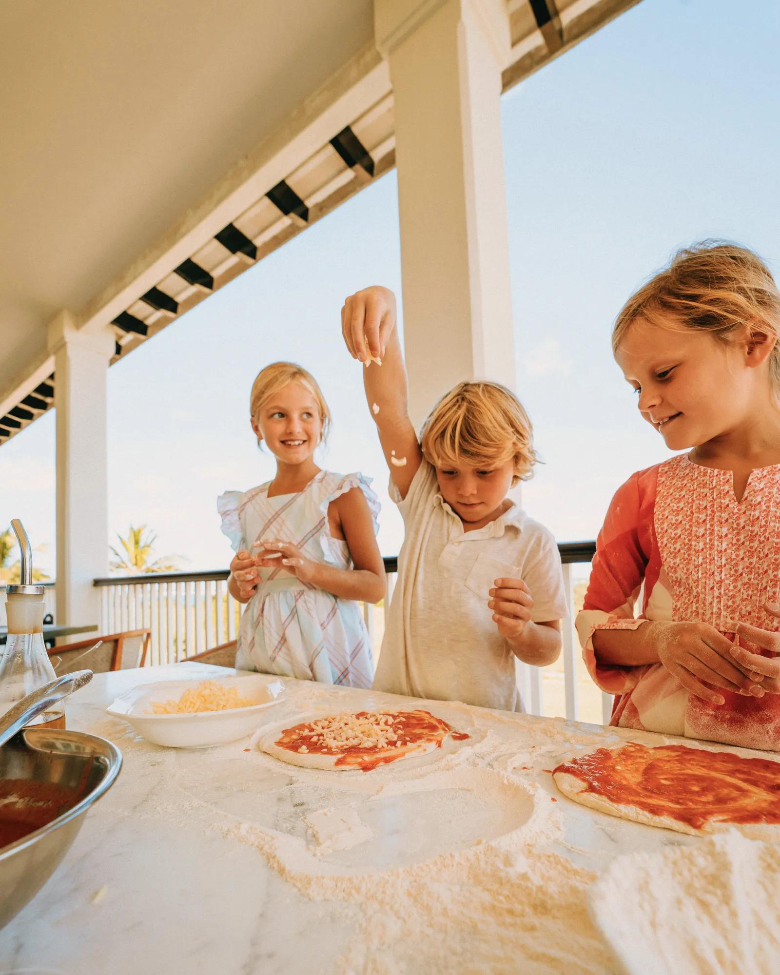 Facilities OnProperty Family PizzaMaking