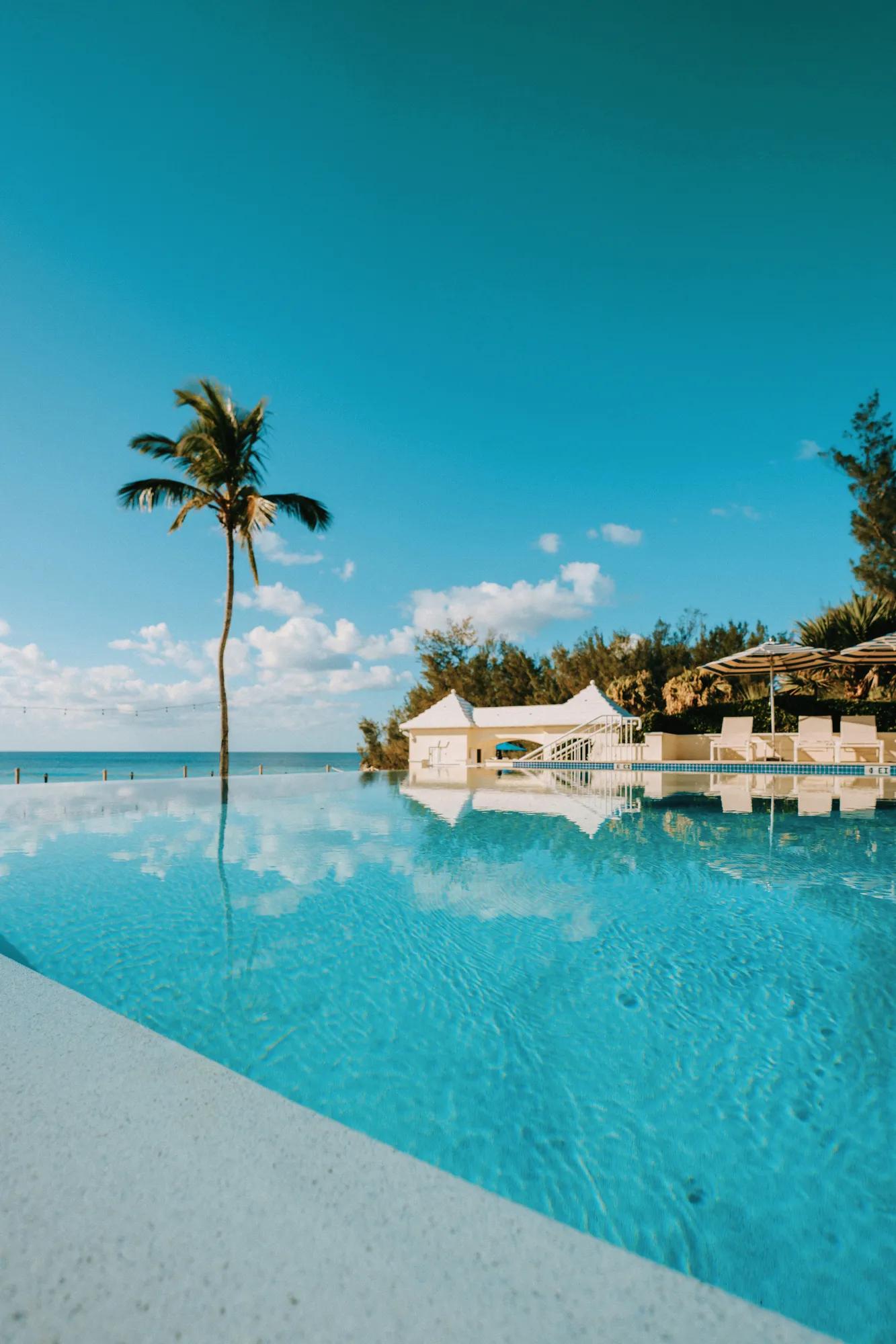 Facilities PublicSpaces Pool Horizon 3