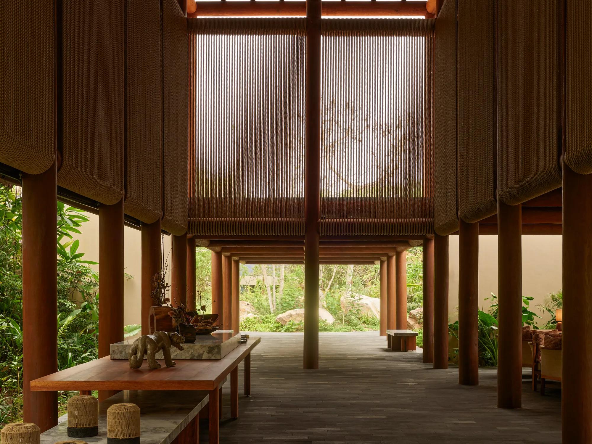 RWMDR_Facilities_Arrival-Pavillion_Lobby-2