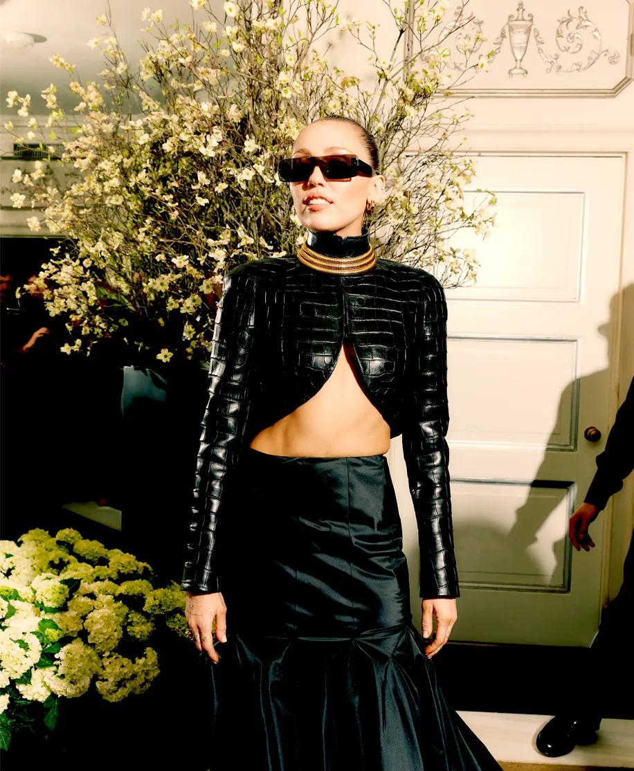 MILEY CYRUS