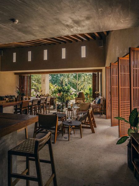 Zapote Bar