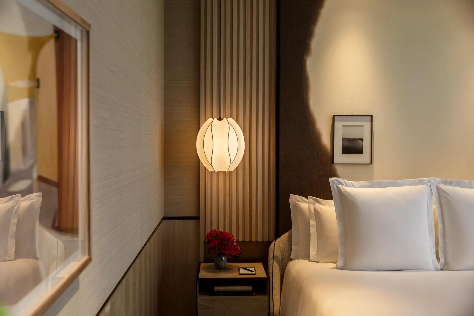 Room ClubRoom Bedroom Details