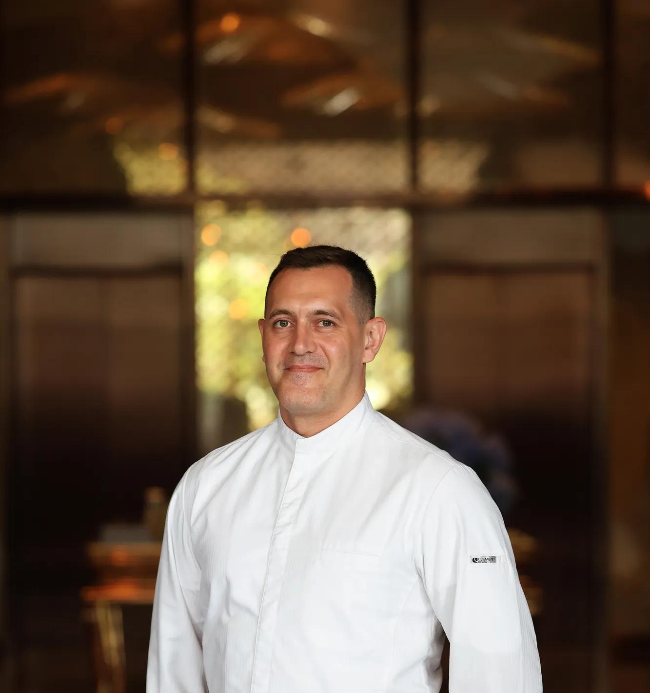 Dining Chef-Hugo-Bertolini-1