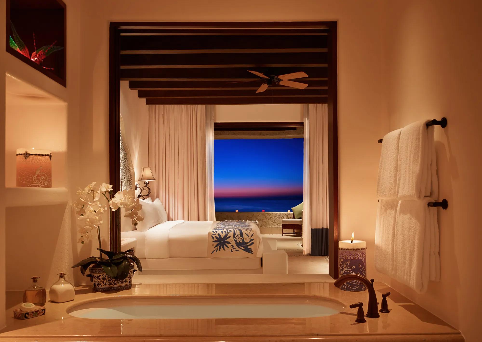 SignatureResidence_MasterBathroom