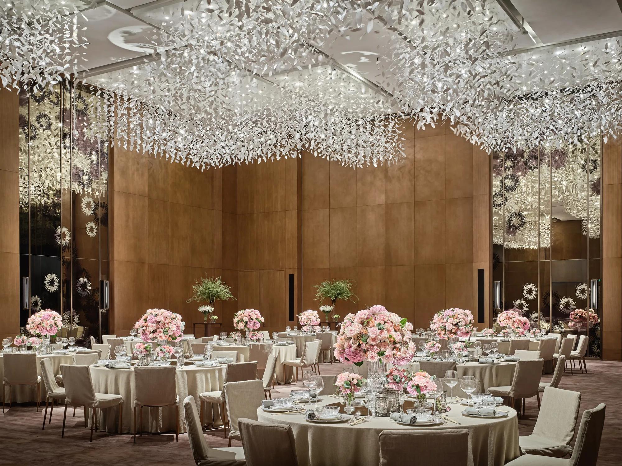 Grand Ballroom Dinner Set Up