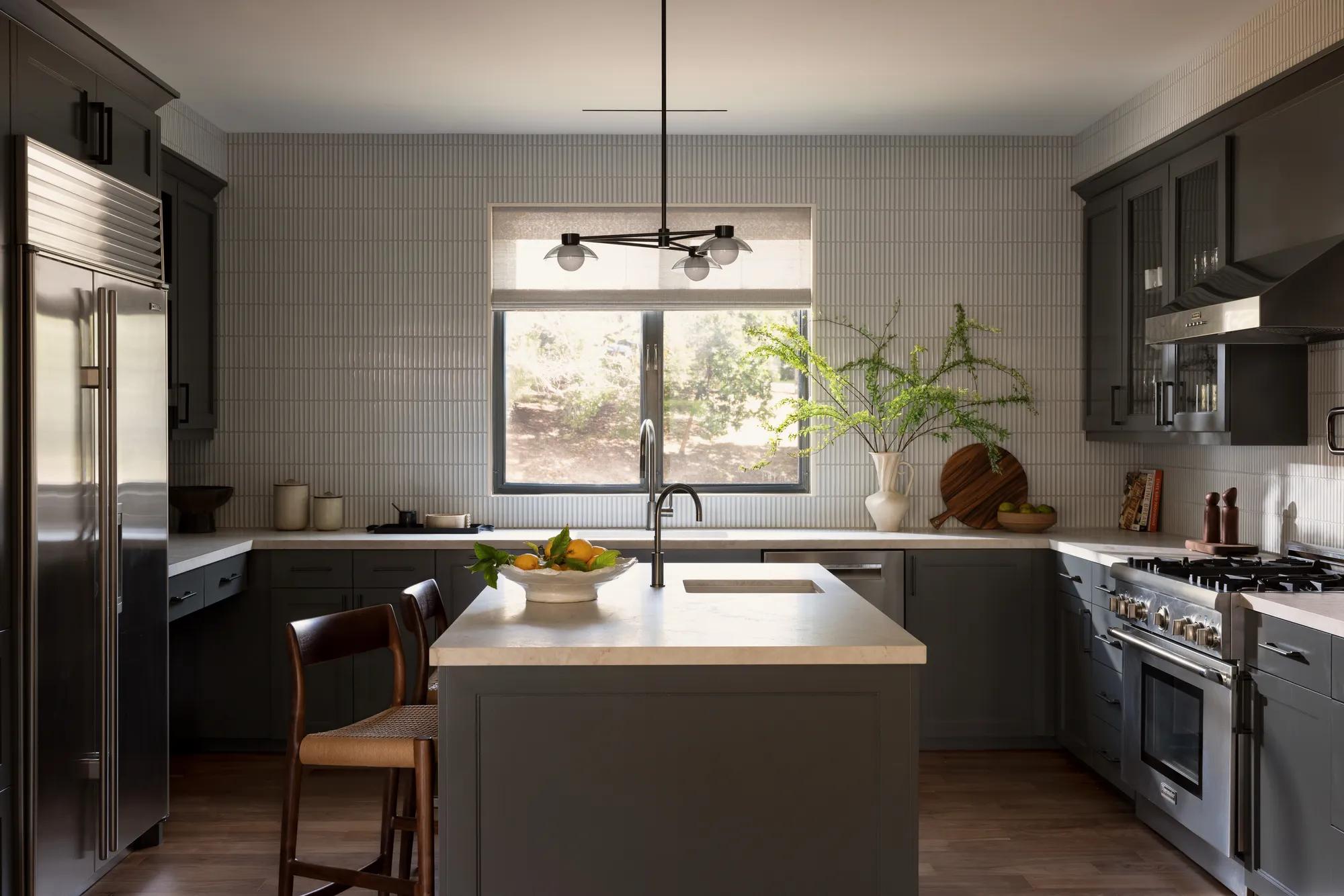 FACILITIES RESIDENTIAL VILLAS RESIDENCES DINING KITCHEN