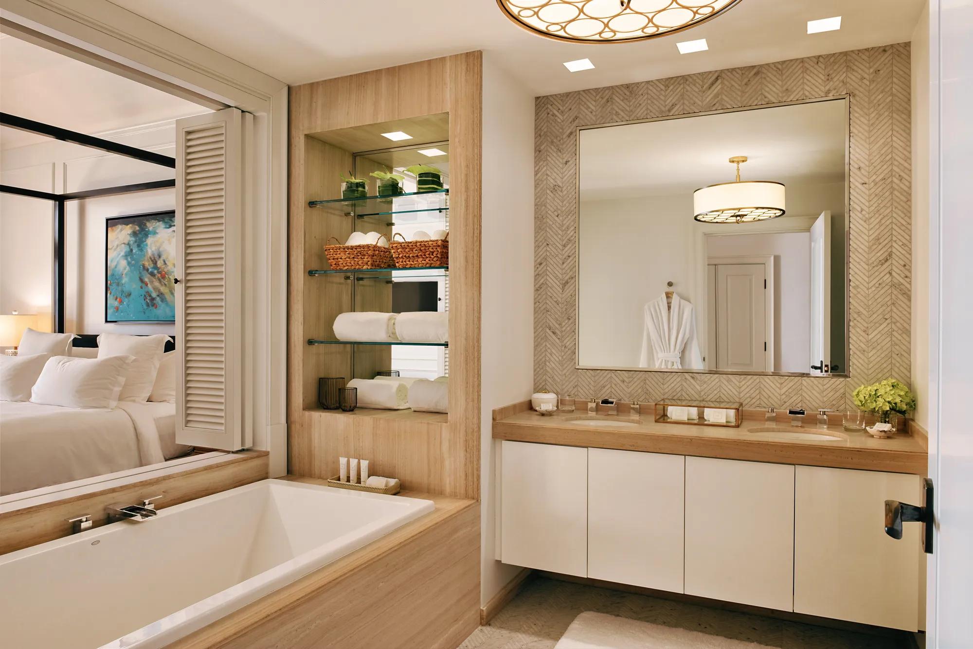 Royal Suite Bathroom