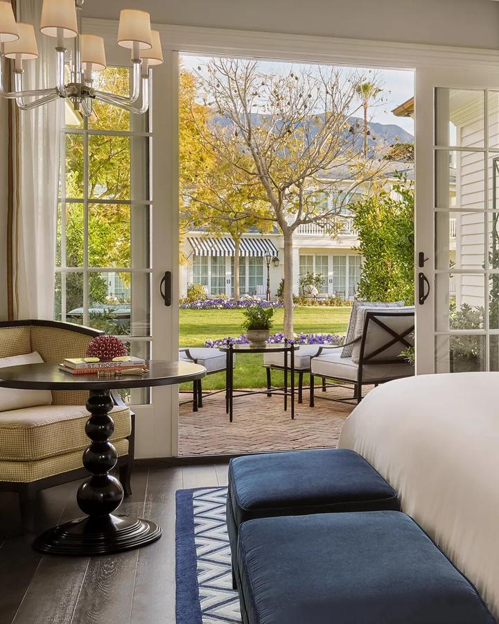 Garden Bungalow King