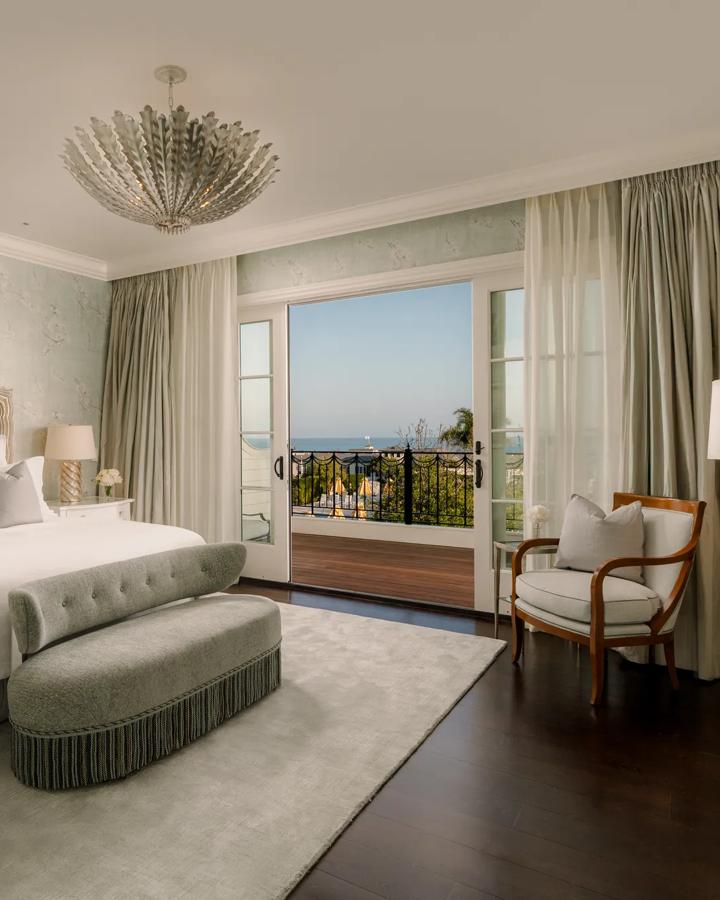 Ambassador Suite Living Area