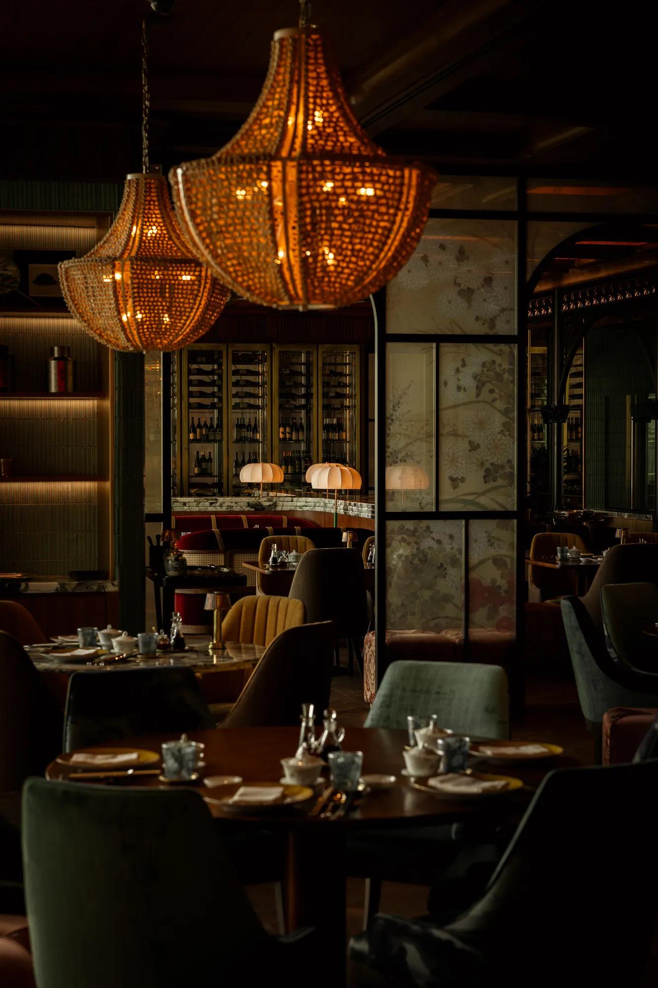 Koo Madame Table Set-up