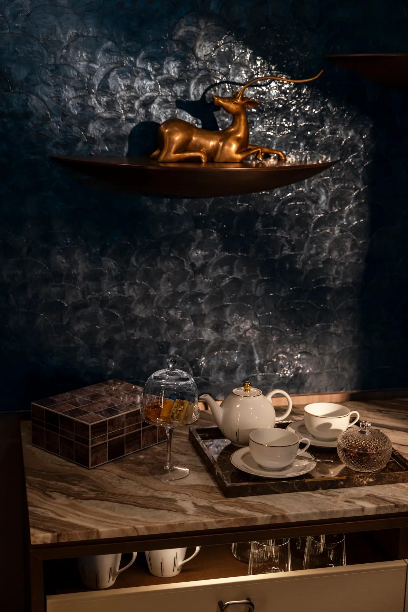 2Bedroom PersonalBar Details 0878