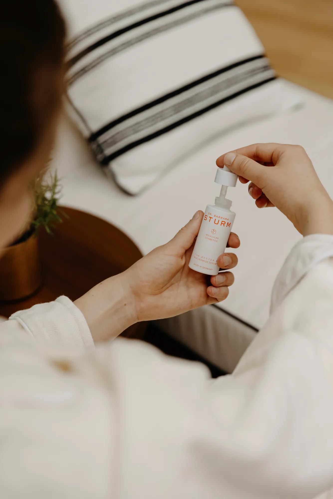 Dr Barbara Sturm Syrum