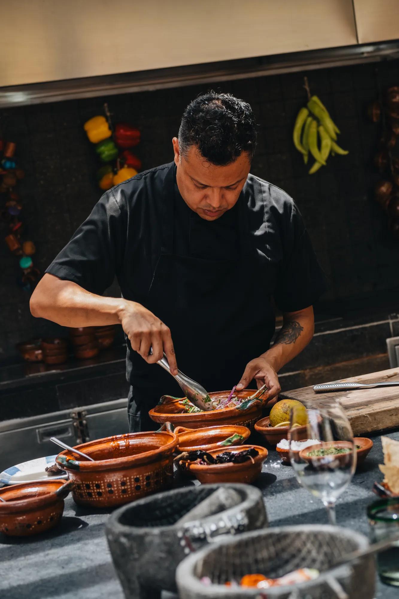 RWMYK_Destination_Lifestyle_Experiences_Cooking Class 2