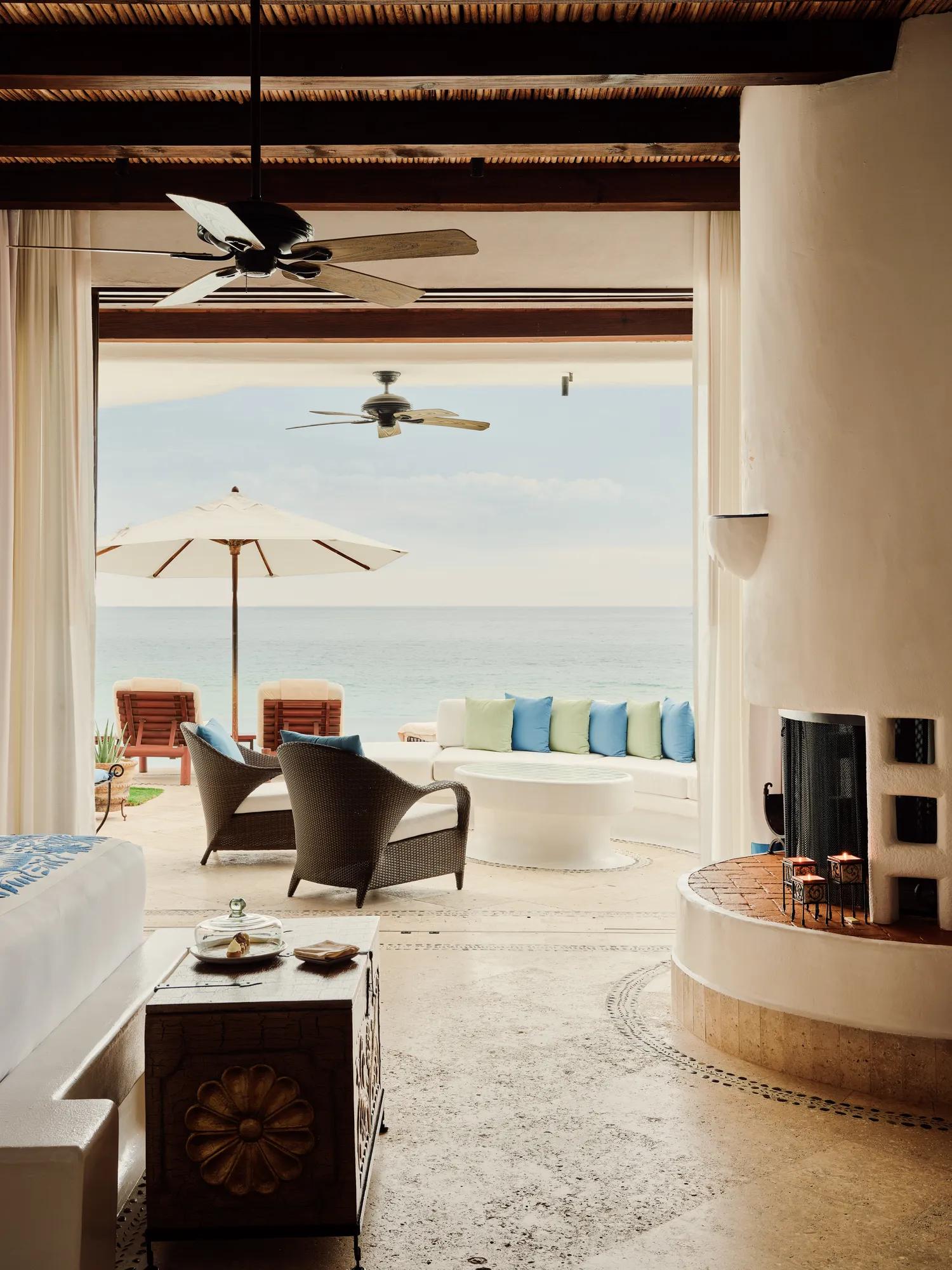 Oceanfront Junior Suite