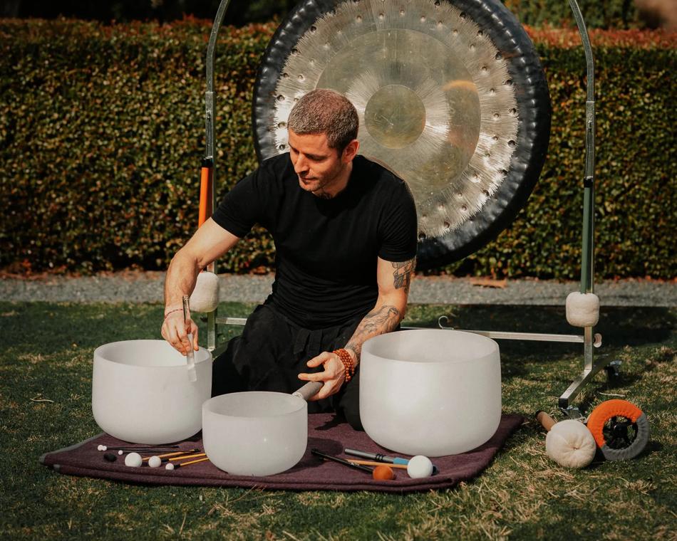 Outdoor sound bath