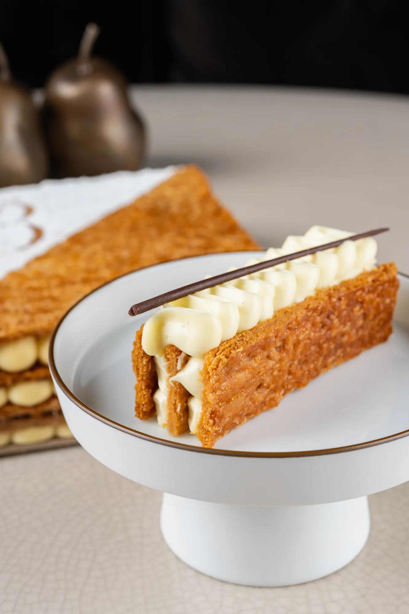 Butterfly Patisserie Cakes | 35% Off After 5 PM