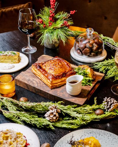 Christmas Eve Dinner display at CUT DC