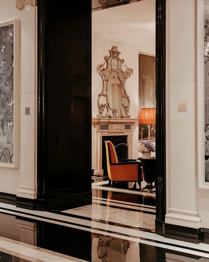 The Carlyle lobby image