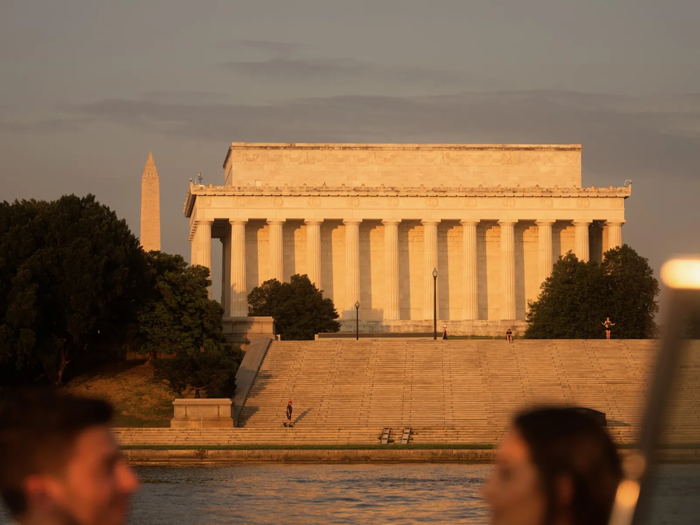 The Washington Monument and Lincoln Memorial from the Potomac River