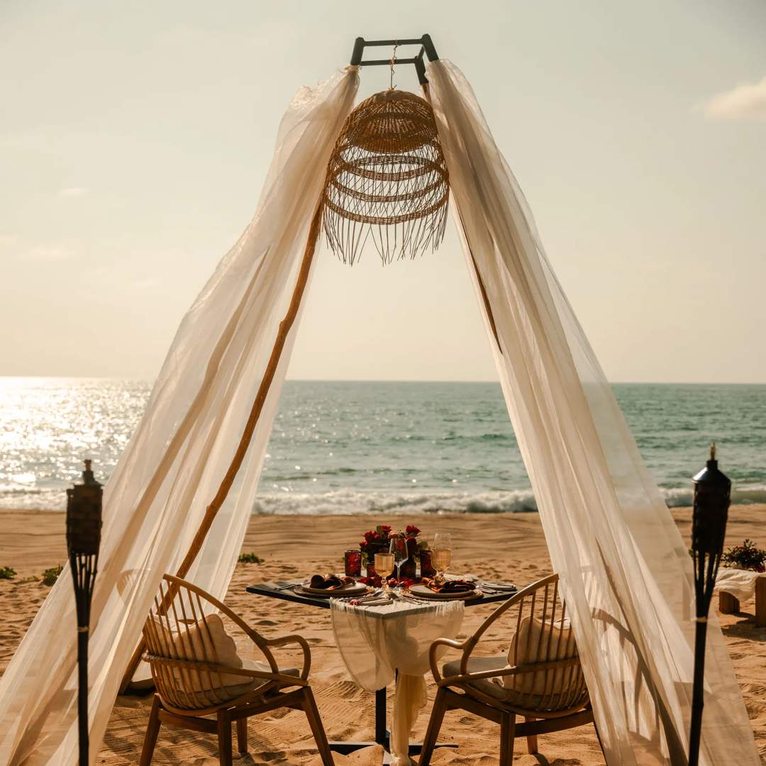 Beachfront Romantic Dinner Table