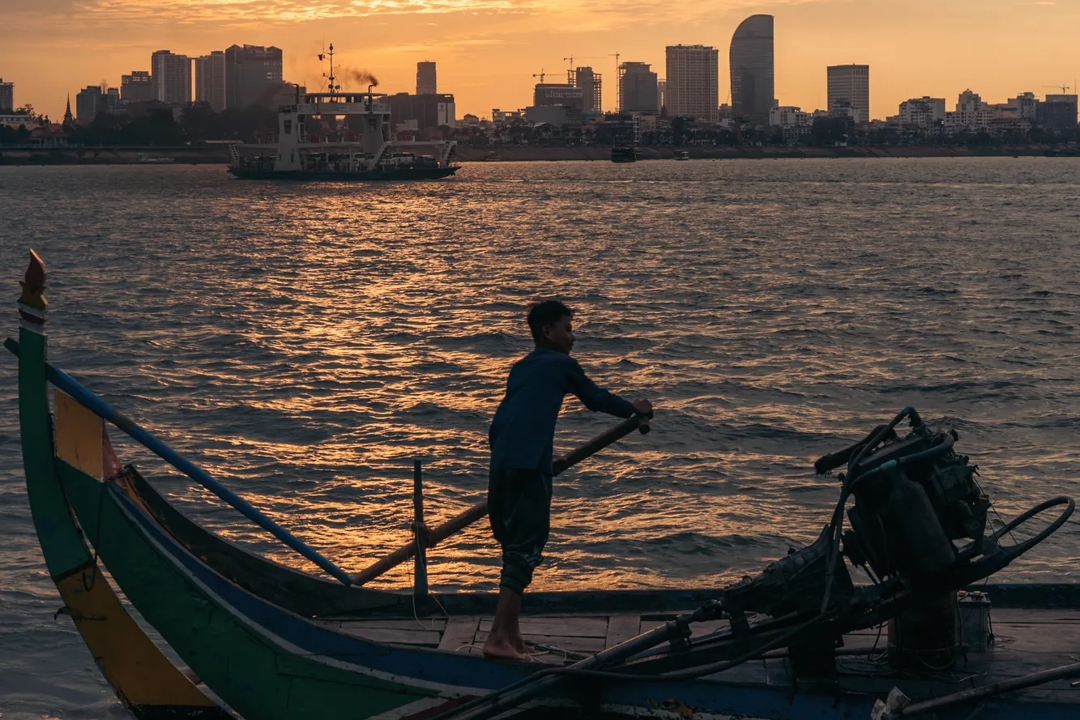 Tonle To Treeline Art Exhibition | Rosewood Phnom Penh | Anya Minko | Hom Rith | Ouk Chhimvichet