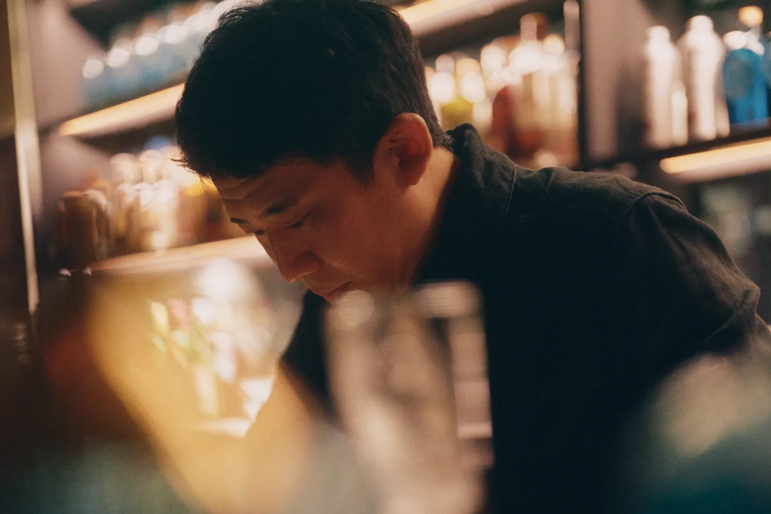 An Evening With Mawsim Gin | Guided by Rosewood | Rosewood Phnom Penh