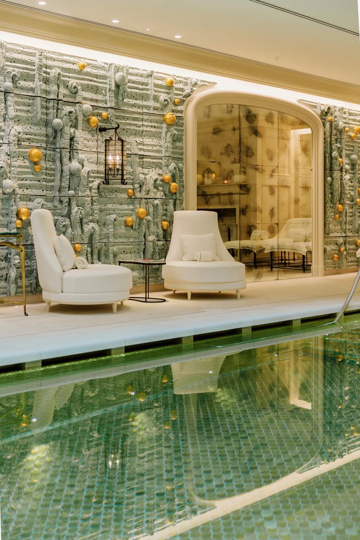 Sense A Rosewood Spa Swimming pool