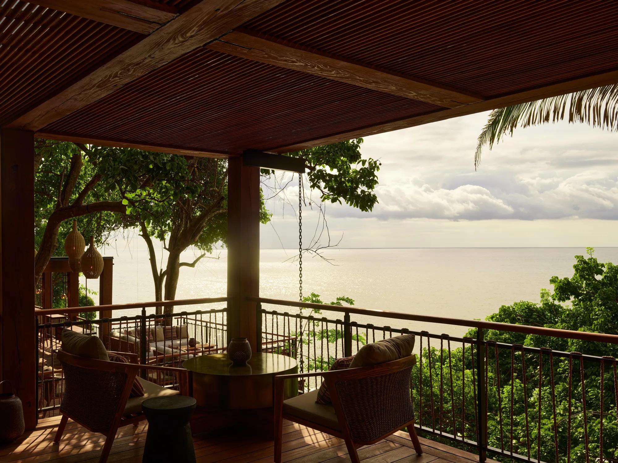 Barra Penasco Terrace Ocean View Lounge